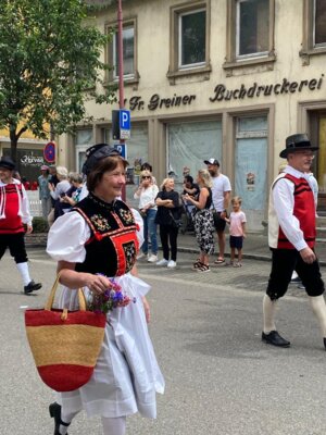 Foto des Albums: Kreistrachtenfest Tiengen Schwyzertag 608