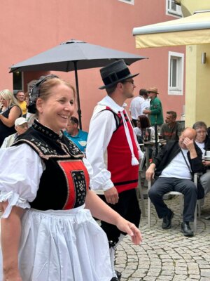 Foto des Albums: Kreistrachtenfest Tiengen Schwyzertag 608