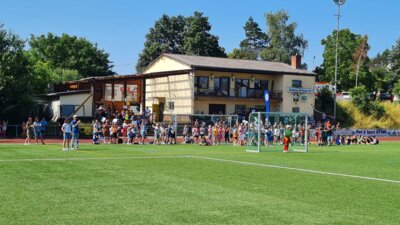Foto des Albums: Finalrunde der Fußballgrundschulmeisterschaften der Mädchen