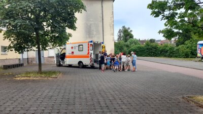 Foto des Albums: Besuch Rettungswagen