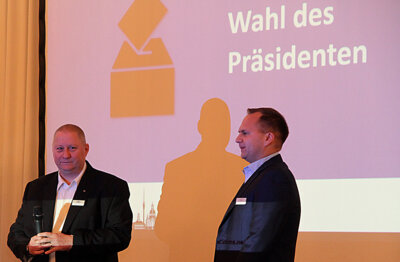 Foto des Albums: JHV in Dresden