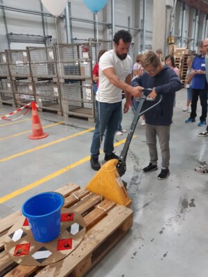 Foto des Albums: Kindertag bei Henry Schein