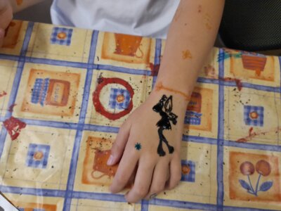 Foto des Albums: Impressionen vom Henna-Tattoo Workshop