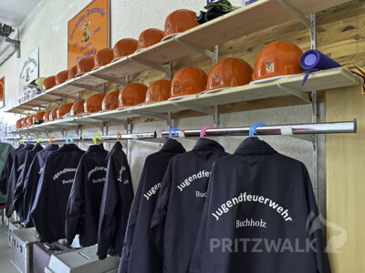 Foto des Albums: Buchholzer Feuerwehr bekam ein neues Einsatzfahrzeug