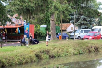 das richtige Auswerfen der Angel will ge&uuml;bt sein 