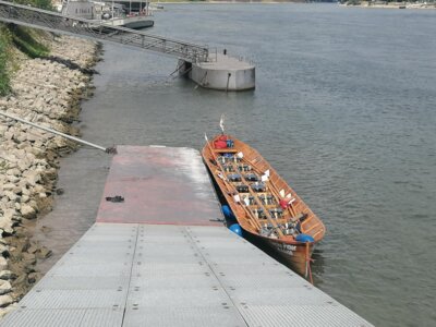 Vorschaubild: Steg am Bootshaus St. Goar