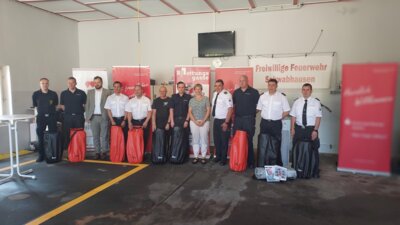 Foto des Albums: Kreisfeuerwehrverband stellt neue Löschdecken vor
