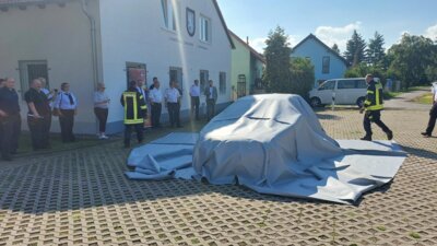 Foto des Albums: Kreisfeuerwehrverband stellt neue Löschdecken vor