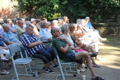 Foto des Albums: Freyensteiner Kultursommer - Swing-Time im Burghof (20.08.2023)