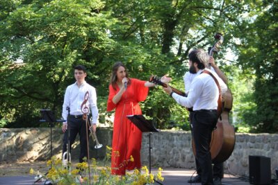 Foto des Albums: Freyensteiner Kultursommer - Swing-Time im Burghof (20.08.2023)