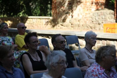 Foto des Albums: Freyensteiner Kultursommer - Swing-Time im Burghof (20.08.2023)