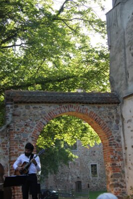 Foto des Albums: Freyensteiner Kultursommer - Swing-Time im Burghof (20.08.2023)