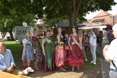 Foto des Albums: Krönung der Rosenkönigin und der Rosenprinzessin (26.08.2023)