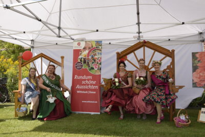 Foto des Albums: Krönung der Rosenkönigin und der Rosenprinzessin (26.08.2023)