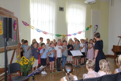 Programm (4)  (Bild vergr&ouml;&szlig;ern)