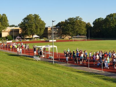 Foto des Albums: RUN HEALTHY Spendenlauf auf dem Sportplatz des TSV Kirchdorf (HAG)... (08. 09. 2023)