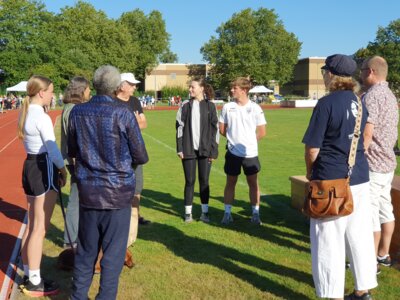 Foto des Albums: RUN HEALTHY Spendenlauf auf dem Sportplatz des TSV Kirchdorf (HAG)... (08. 09. 2023)