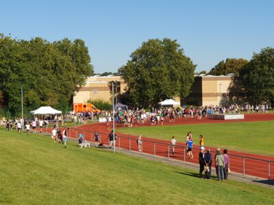 Foto des Albums: RUN HEALTHY Spendenlauf auf dem Sportplatz des TSV Kirchdorf (HAG)... (08. 09. 2023)