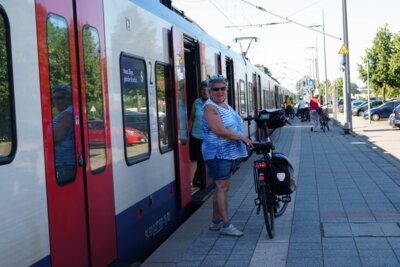 Bennem&uuml;hlen - bitte einsteigen  (Bild vergr&ouml;&szlig;ern)