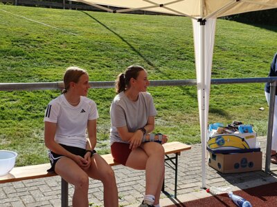 Foto des Albums: RUN HEALTHY Spendenlauf auf dem Sportplatz des TSV Kirchdorf (TSV) ... (08. 09. 2023)