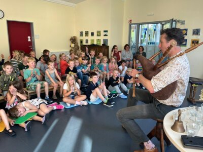 Foto des Albums: Besuch des Musikers Albin Paulus