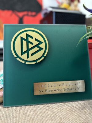 Ehrenplakette  (Bild vergr&ouml;&szlig;ern)