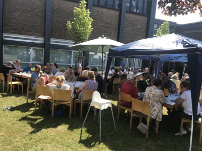 Foto des Albums: 50 Jahre Plauderfrühstück