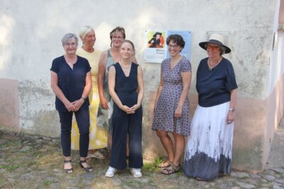 Foto des Albums: Frauenorte - Feierliche Tafelenthüllung für Minna Cauer in Freyenstein (08.09.2023)