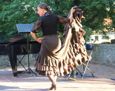 Foto des Albums: Freyensteiner Kultursommer - Habanera im Burghof (09.09.2023)