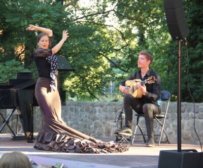 Foto des Albums: Freyensteiner Kultursommer - Habanera im Burghof (09.09.2023)