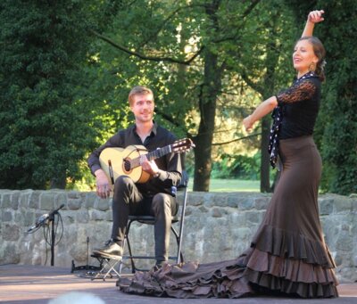 Foto des Albums: Freyensteiner Kultursommer - Habanera im Burghof (09.09.2023)