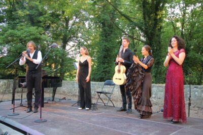 Foto des Albums: Freyensteiner Kultursommer - Habanera im Burghof (09.09.2023)