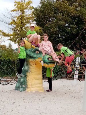 Foto des Albums: Wandertag Klasse 3 (neue Landschaft Ronneburg)