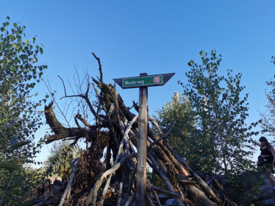 Foto des Albums: 2023_09_Wandertag_Staffelberg