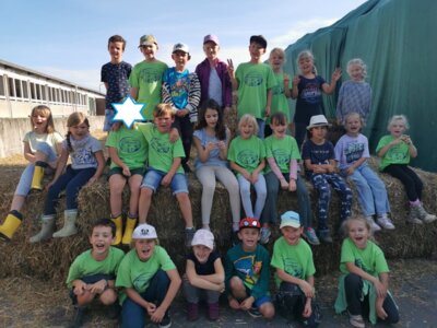 Foto des Albums: Wandertag Klasse 2 Ziegenstall