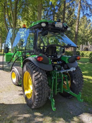 Foto des Albums: Neuer Kommunaltraktor für den Samtgemeindebetriebshof