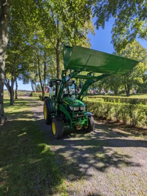 Foto des Albums: Neuer Kommunaltraktor für den Samtgemeindebetriebshof