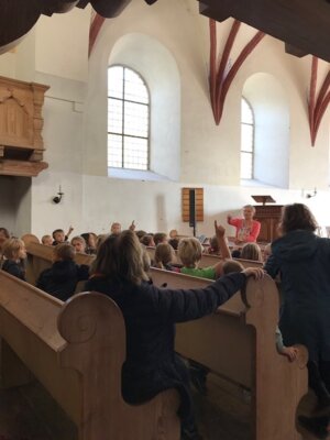 Foto des Albums: Erntedank in der Thallwitzer Kirche (29. 09. 2023)