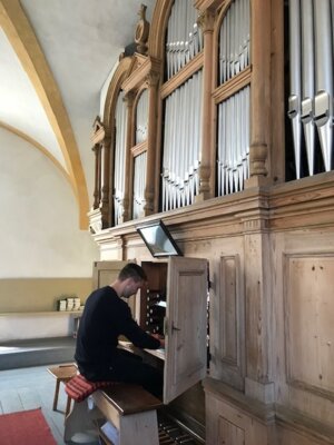 Fotoalbum Erntedank in der Thallwitzer Kirche