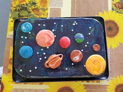 Planeten und Weltall als Kuchenthema 