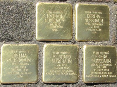 Foto des Albums: Verlegung Stolpersteine Familie Nathan Nussbaum
