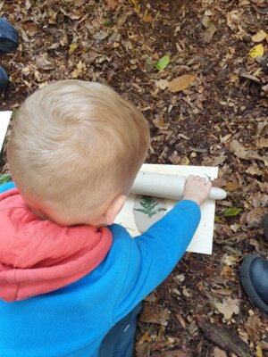 Foto des Albums: Töpfern im Wald