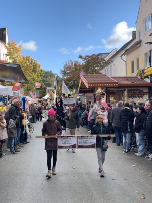 Foto des Albums: Historischer Umzug 2023 (15.​10.​2023)