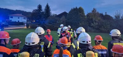 Foto des Albums: Abschlussübung mit der Jugendfeuerwehr
