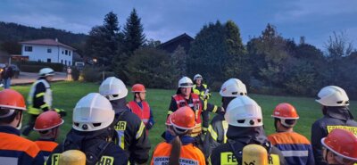 Foto des Albums: Abschlussübung mit der Jugendfeuerwehr
