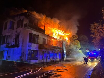 Foto des Albums: Brand Romkerhall