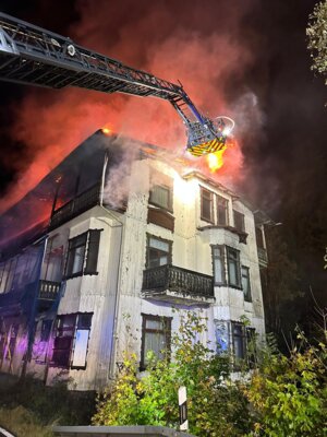 Foto des Albums: Brand Romkerhall