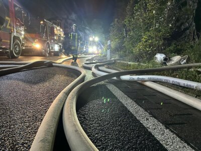 Foto des Albums: Brand Romkerhall