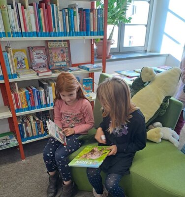 Foto des Albums: Besuch der Bibliothek in Wurzen der Klassen 2a und 2b (24. 10. 2023)