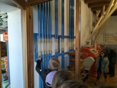 Foto des Albums: Besuch in der Getreidemühle